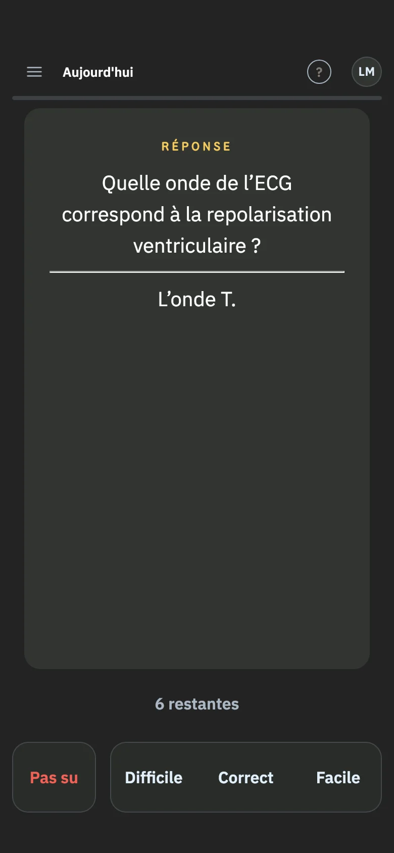 L'écran de révision de Pomki au téléphone : la réponse d'une carte sur l'ECG, et les quatre boutons de notation en bas, sous le pouce.